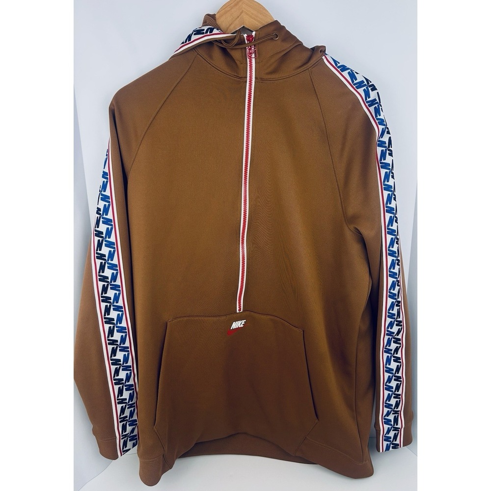 NIke men's hoodie with graphics on side arm and hood, 3/4 zip hoodie size M